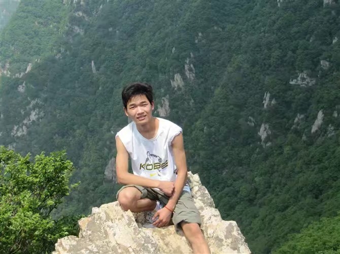 隐身的第二张照片--河南认干亲服务网