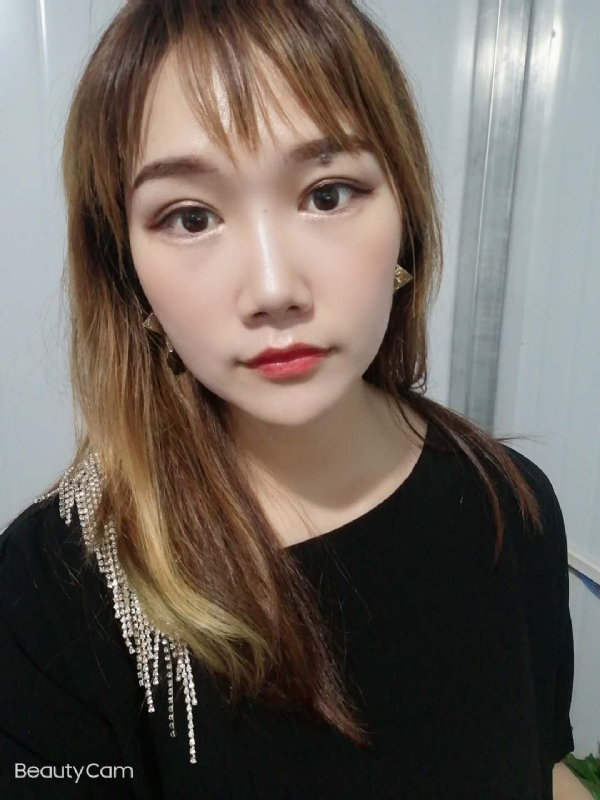 艾薇的第三张照片--河南认干亲服务网