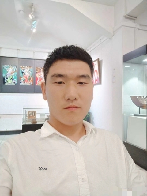 自律人生的第一张照片--河南认干亲服务网