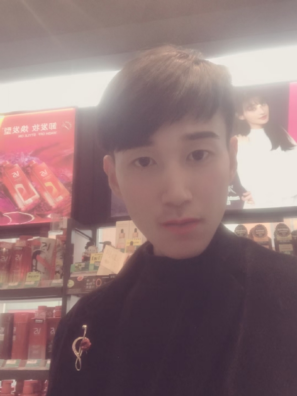 唯美的爱情故事的第一张照片--河南认干亲服务网