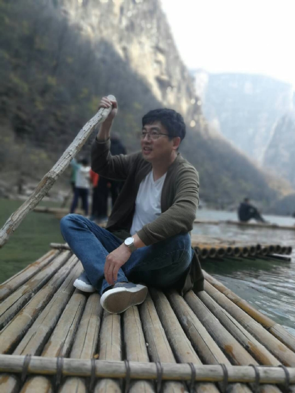 风被吹走了的第二张照片--河南认干亲服务网